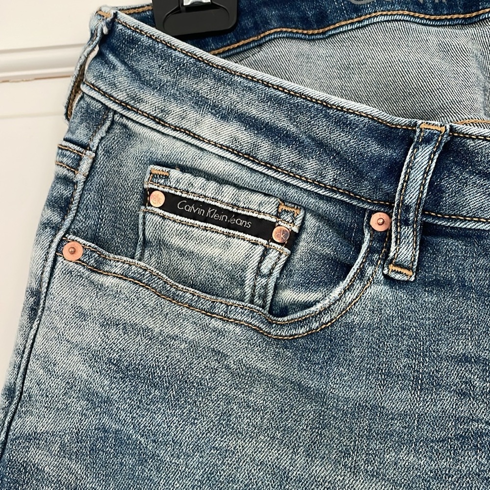 Calvin Klein Sz6 Slim Boyfriend - Picture 2 of 7
